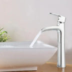 Torneira monocomando cromada para banheiro e lavabo