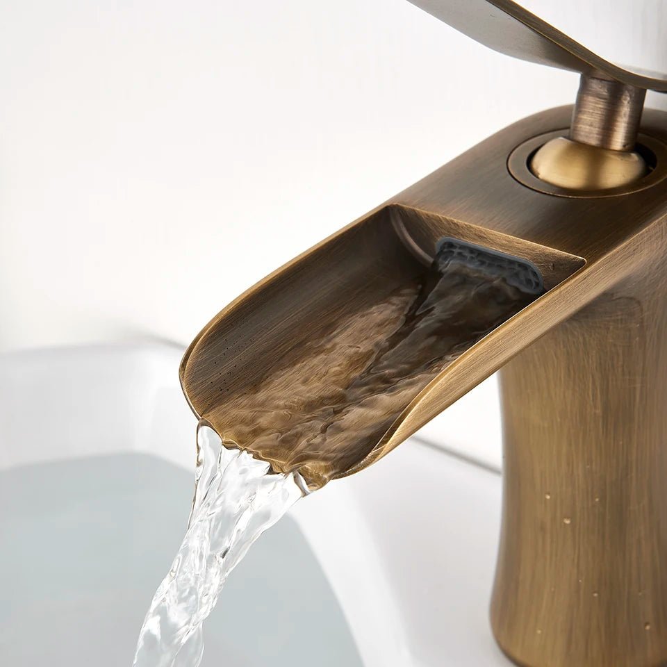 Torneira Para Banheiro Monocomando Cascata - imagem do produto 4