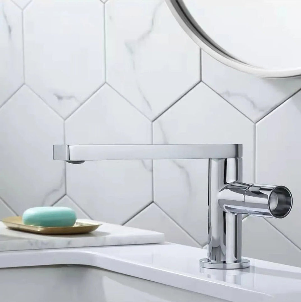 Torneira Para Banheiro Monocomando Misturador Design Premium Royal Aurora - Torneira Para Banheiro Cromado Bica Baixa