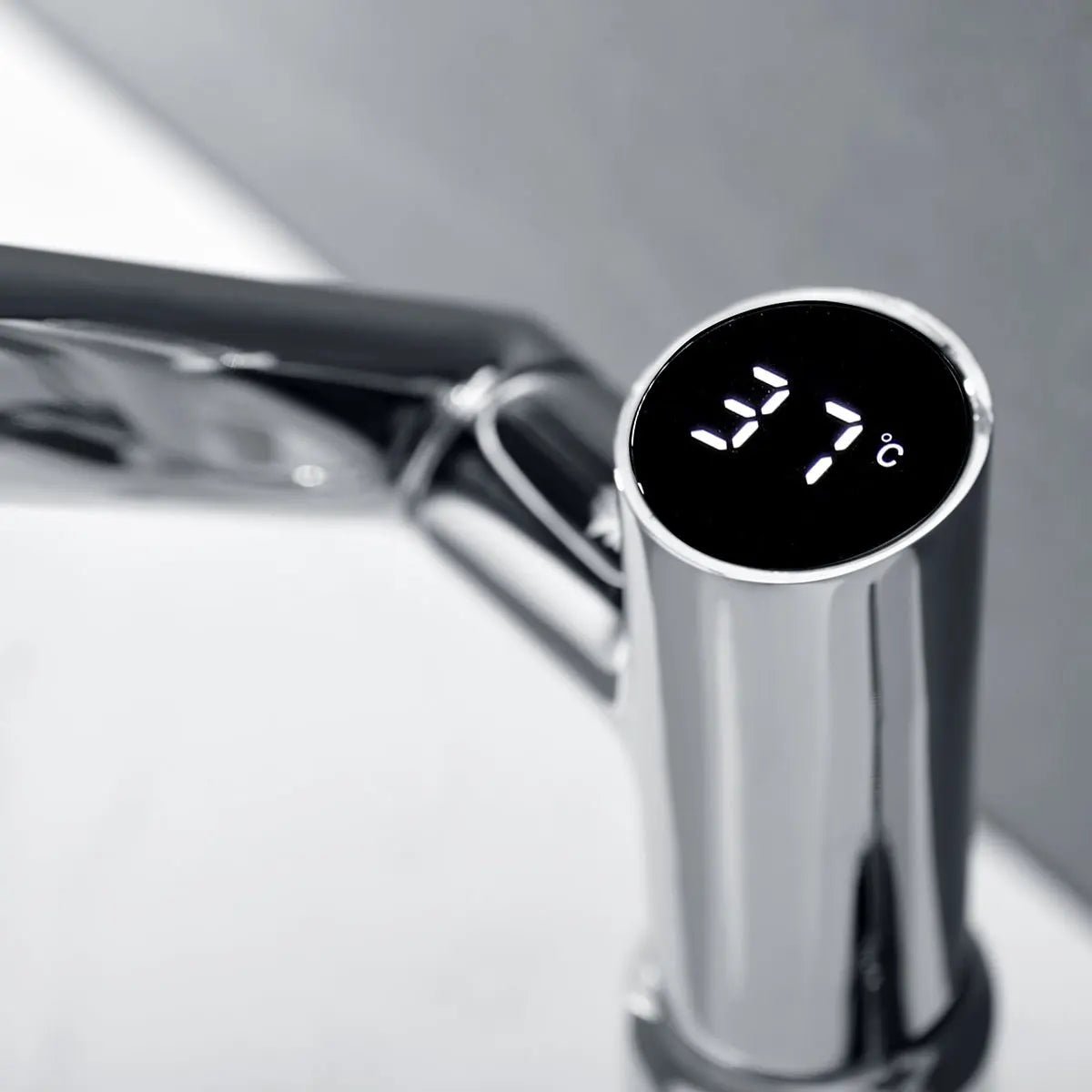 Torneira Monocomando Com Sensor De Temperatura - imagem do produto 9