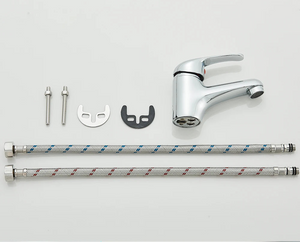 Kit completo de instalação torneira Royal Signature com mangueiras conexões parafusos e torneira cromada