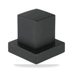 Acabamento quadrado preto fosco para registro de chuveiro, foto de catálogo em fundo branco