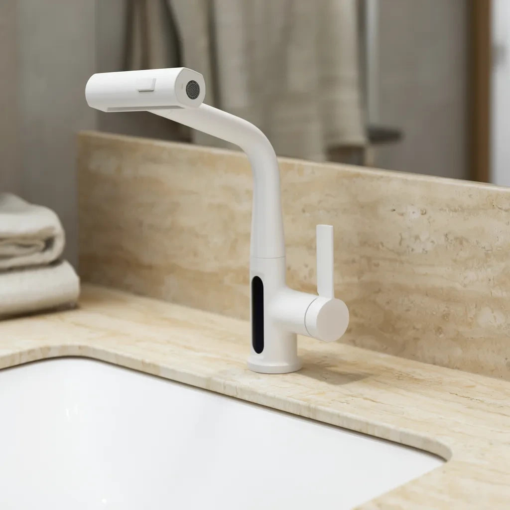 Torneira Digital Cascata Branco ambientada em bancada de travertino