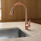 Torneira Royal Class — Rose Gold ambientado