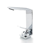 Torneira cascata para banheiro Chateau cromada, foto em fundo branco - Torneiras Royal
