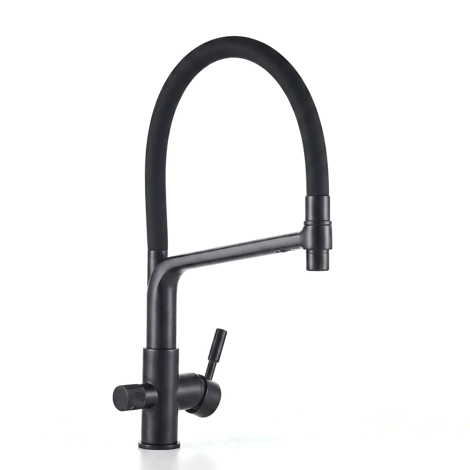 Torneira gourmet com filtro Luxflow preto fosco com bica flexível, foto em fundo branco - Torneiras Royal