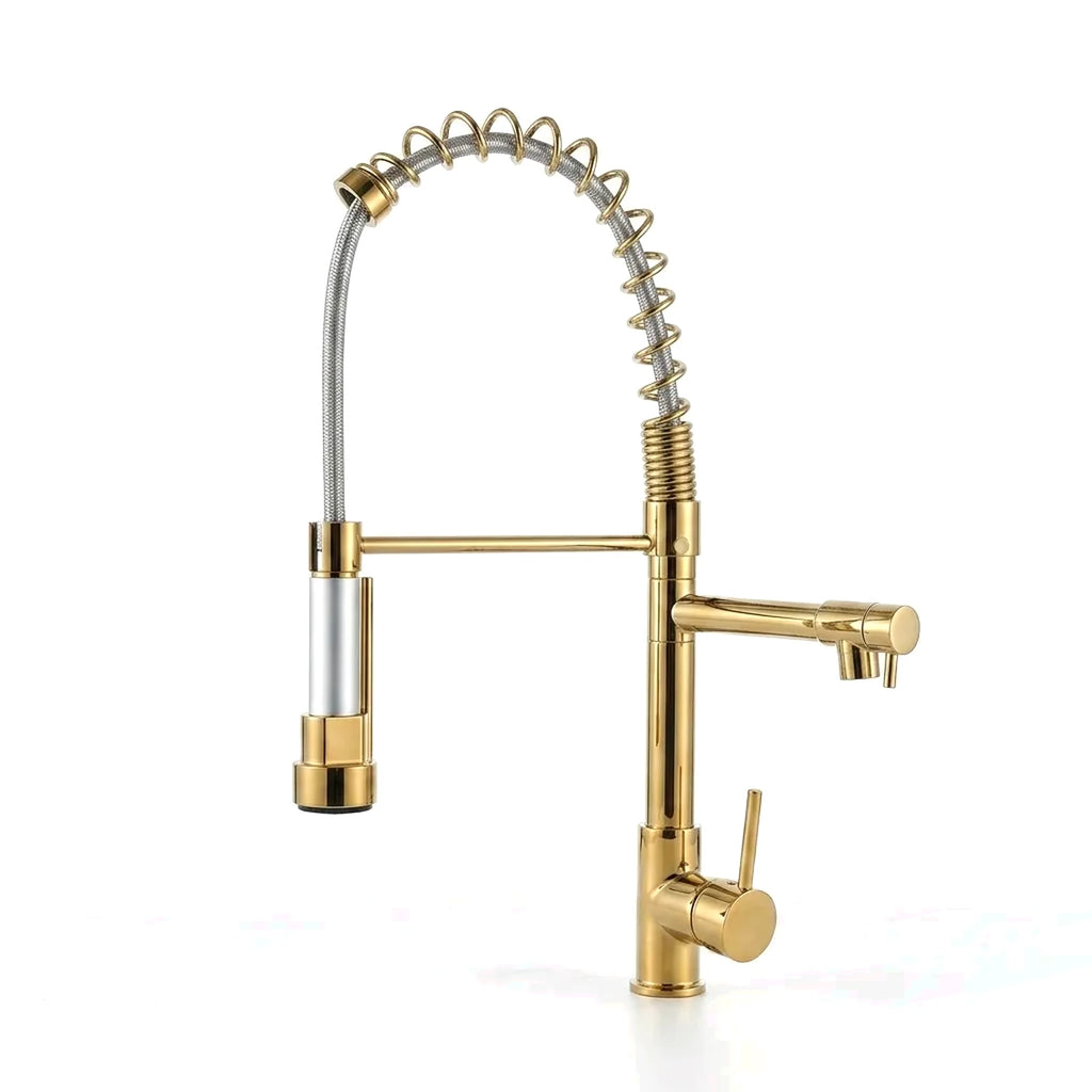 Torneira gourmet monocomando Royal Prime dourada com mola e ducha extensível, foto em fundo branco - Torneiras Royal