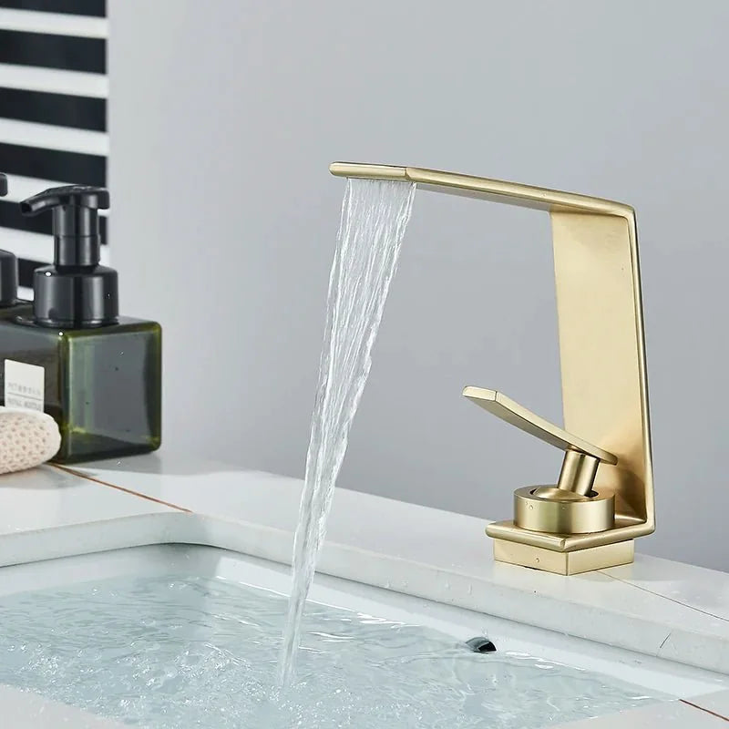 Torneira Monocomando Para Banheiro LuxStream - Dourado